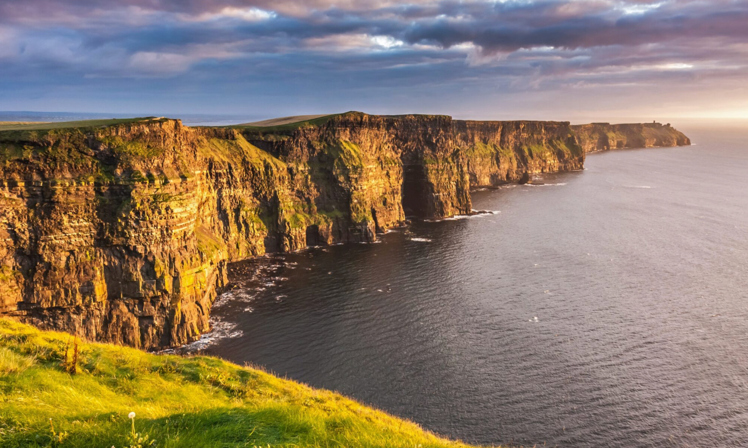 Cliffs of Moher Hike from Doolin back to the retreat